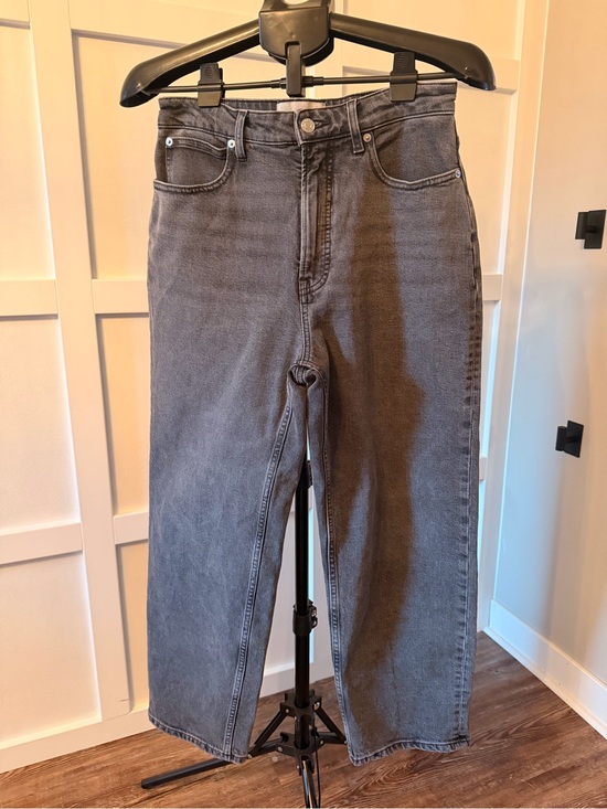 Everlane Denim - Everlane The Curvy Way High Jeans in Grey